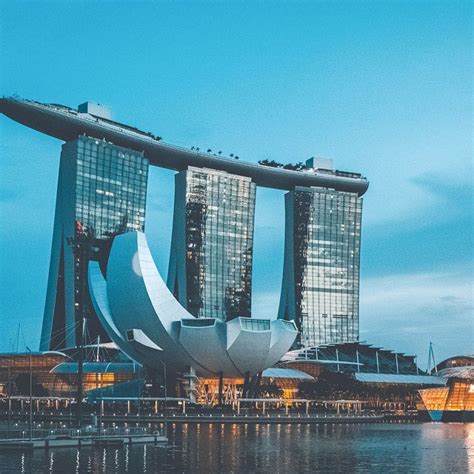 singapore crazy rich asians hotel.